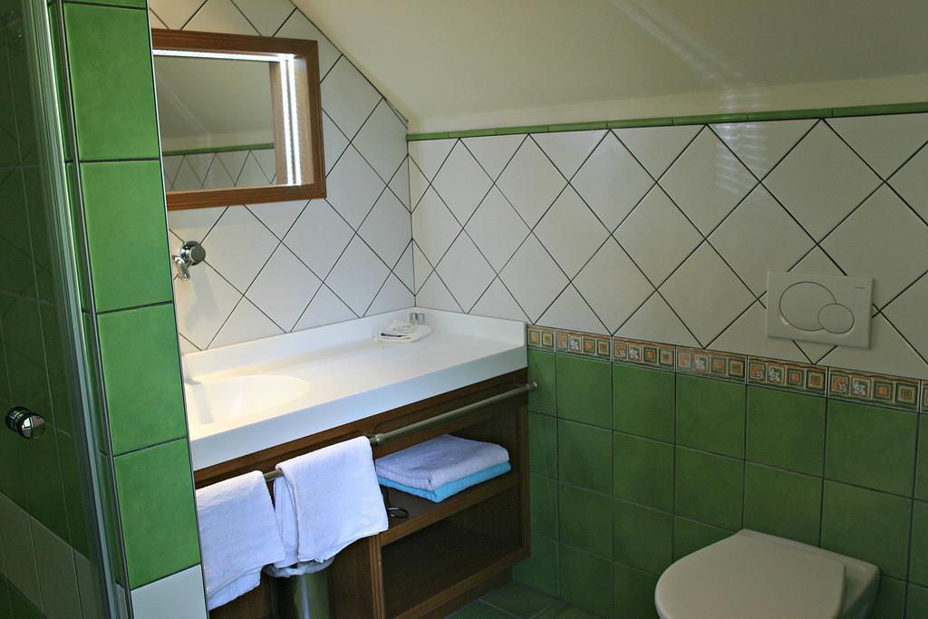 B&B Na Kopecku Рокитніце-над-Їзероу Екстер'єр фото